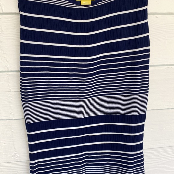 Maeve striped body con dress - Picture 3 of 7